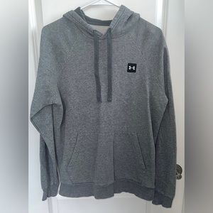 Under Armour Hoodie Small/petite Gray Hooded Sweatshirt Pockets